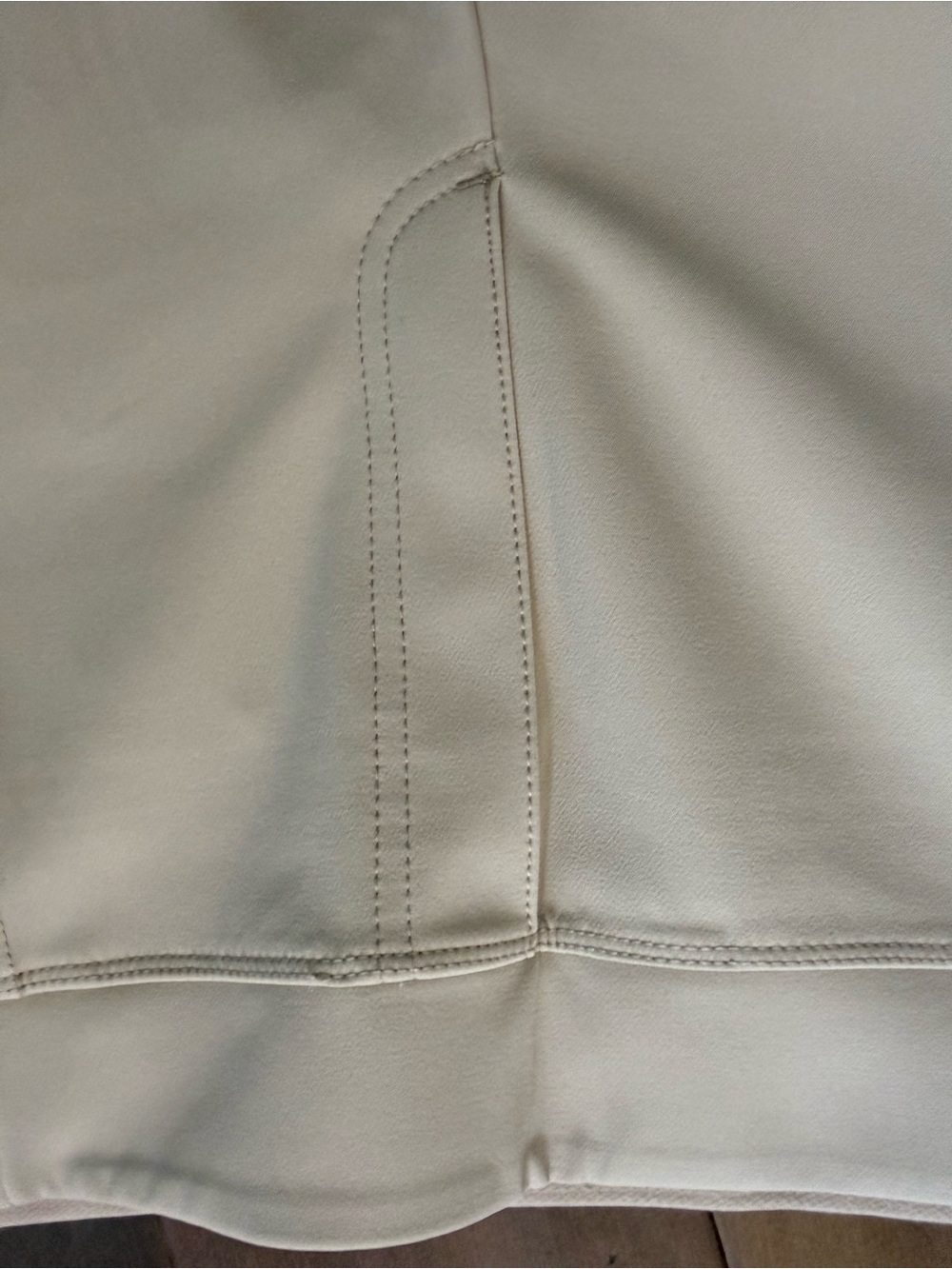 Athleta Endless High Rise Cargo Pant Cream Beige Size 10 - Picture 6 of 9